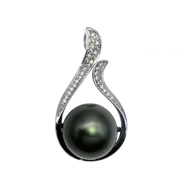 12-13mm Tahitian Pearl with 925 Silver Pendant 12-13mm Tahitian Pearl with 925 Silver Pendant
